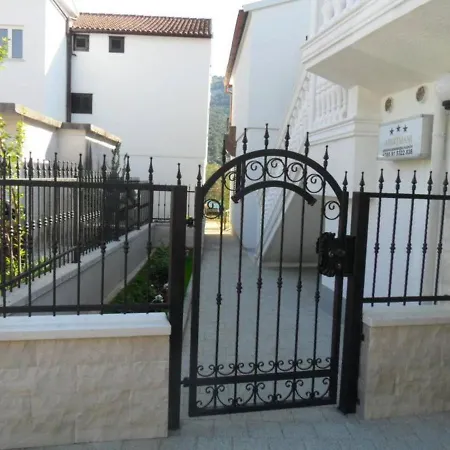 Beachfront * Grebaštica