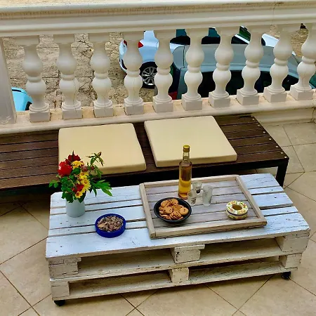 Beachfront Apartamento Grebaštica