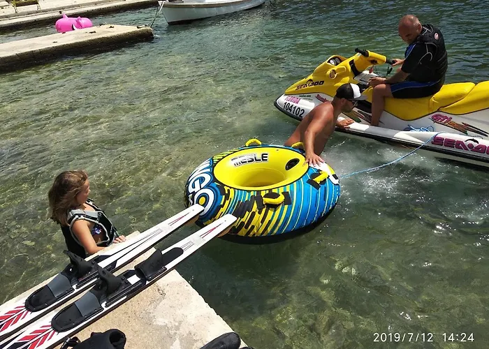 Beachfront 아파트